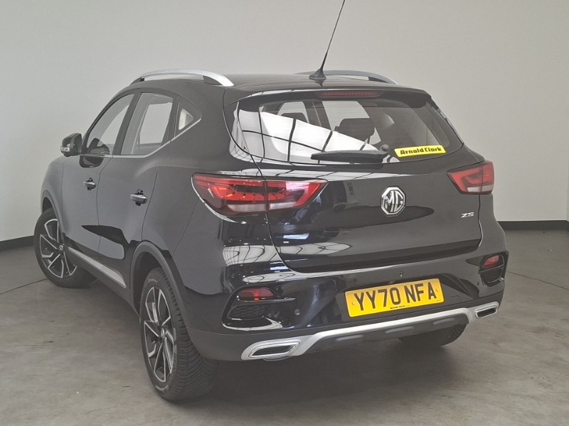 MG ZS 1.5 Vti-tech Exclusive Black #2