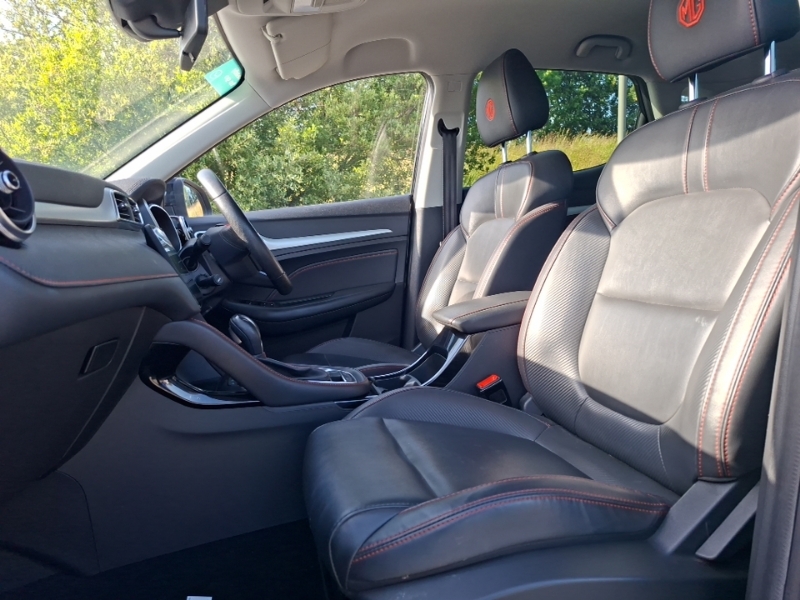 MG ZS 1.0T Gdi Exclusive Dct Black #5