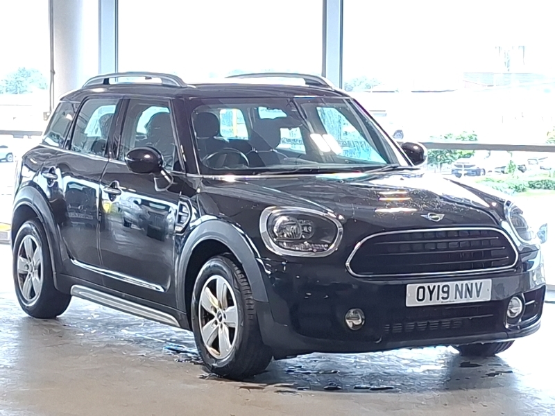 Mini Countryman 1.5 Cooper Classic Black