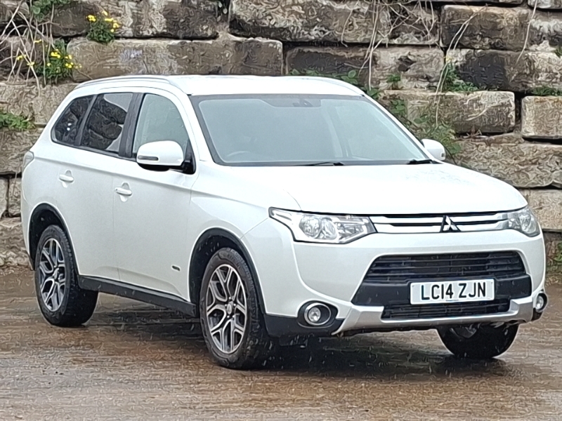 Mitsubishi Outlander 2.2 Di-d Gx3 White