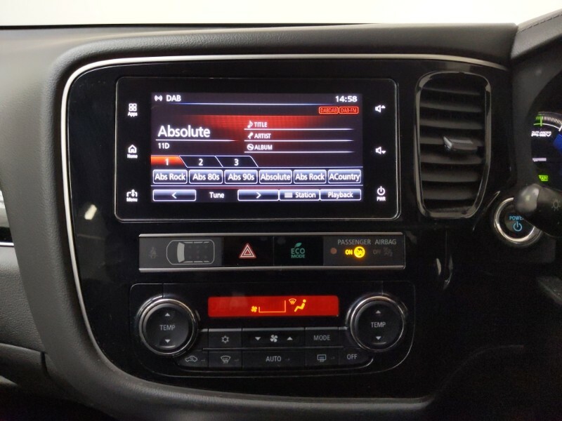 Mitsubishi Outlander 2.4H Twinmotor 13.8Kwh Dynamic Suv Plug Grey #10