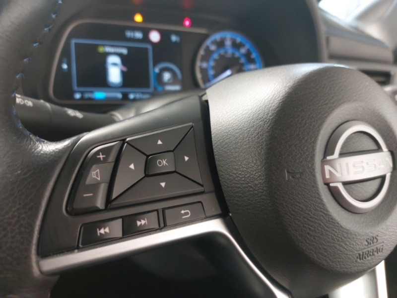 Nissan Leaf 39Kwh Tekna Hatchback 150 Ps Blue #12