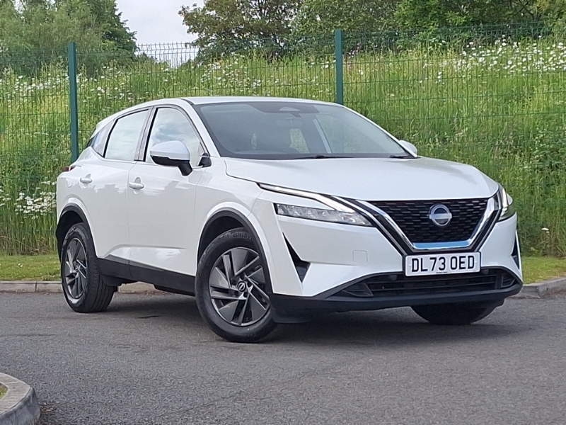 Nissan Qashqai 1.3 Dig-t Mh 158 Acenta Premium Xtronic White