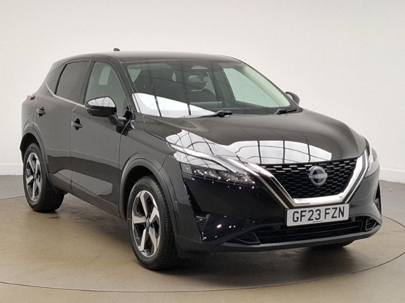 Nissan Qashqai 1.3 Dig-t Mh N-connecta Black