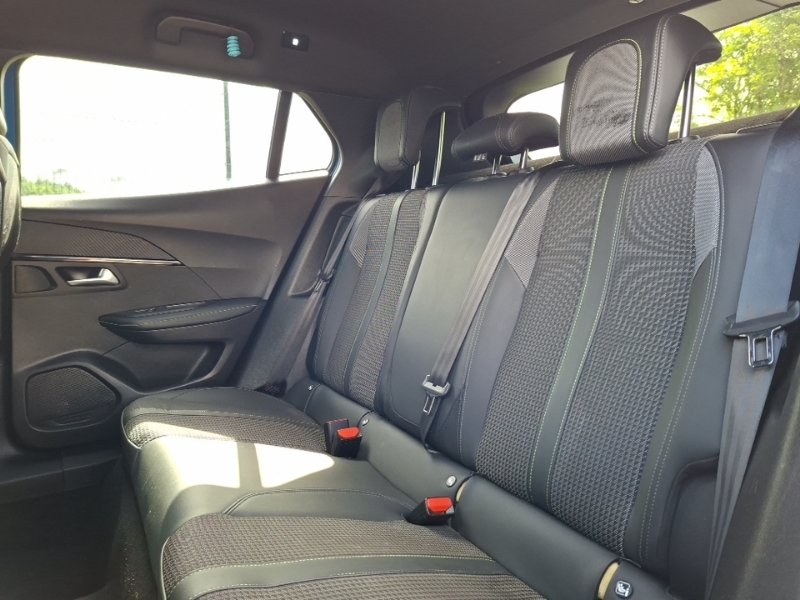 Peugeot e-2008 100Kw Gt 50Kwh Blue #6