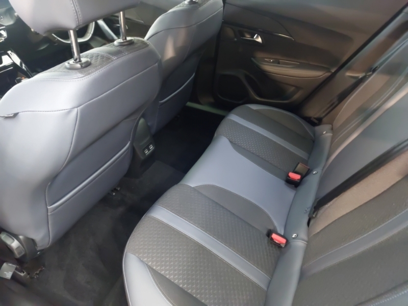 Peugeot 2008 1.2 Puretech 130 Allure Premium Eat8 Grey #6
