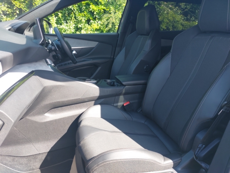 Peugeot 5008 1.5 Bluehdi Gt Eat8 Grey #5