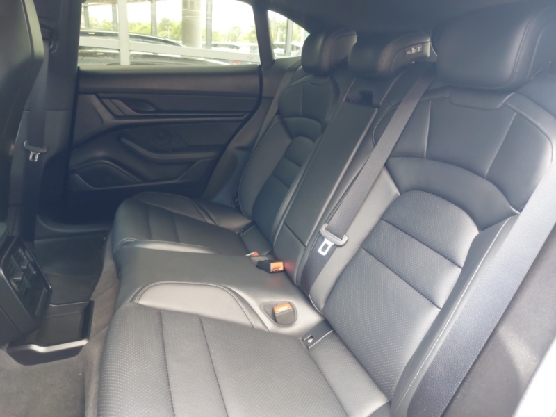 Porsche Taycan 300Kw 79Kwh Rwd 5 Seat Black #6