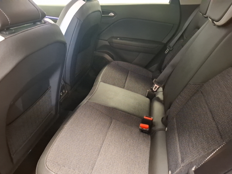 Renault Captur 1.0 Tce 90 Techno Black #6