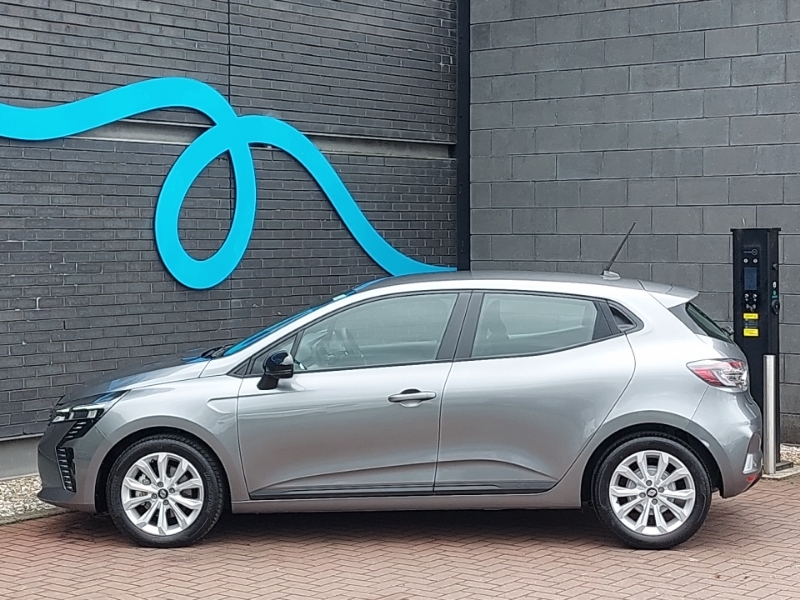 Renault Clio 1.6 E-tech Full Hybrid 145 Evolution Grey #4