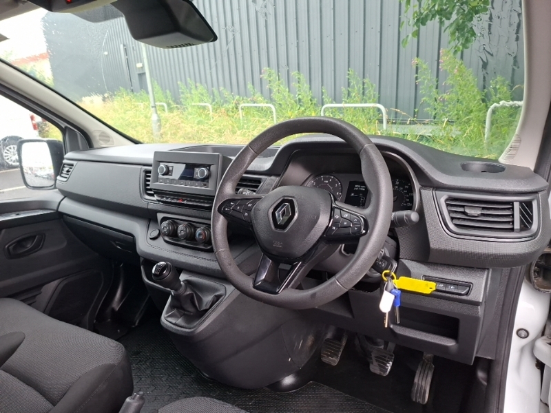 Renault Trafic Ll30 Blue Dci 130 Start Van White #3