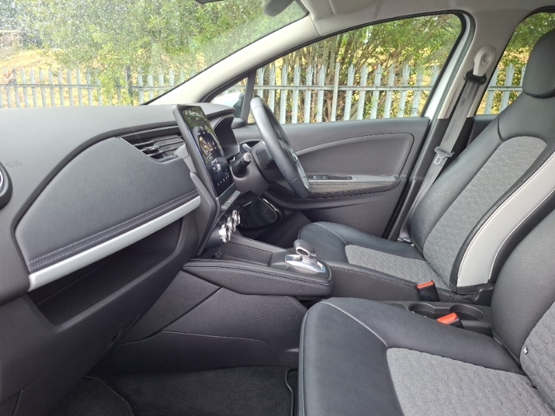 Renault Zoe 100Kw Gt Line R135 50Kwh Rapid Charge White #5