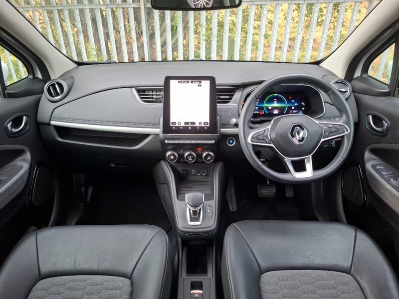 Renault Zoe 100Kw Gt Line R135 50Kwh Rapid Charge White #3