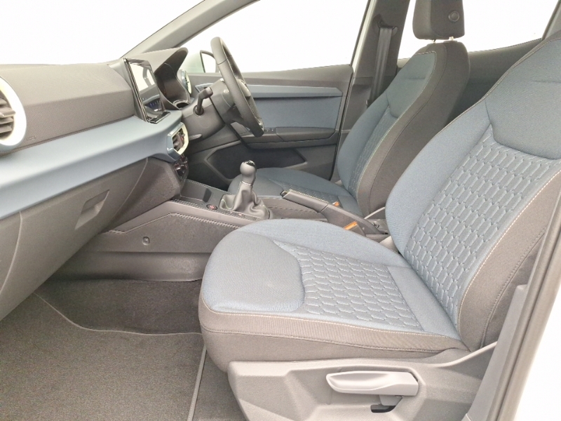 Seat Ibiza 1.0 Tsi 95 Se White #5