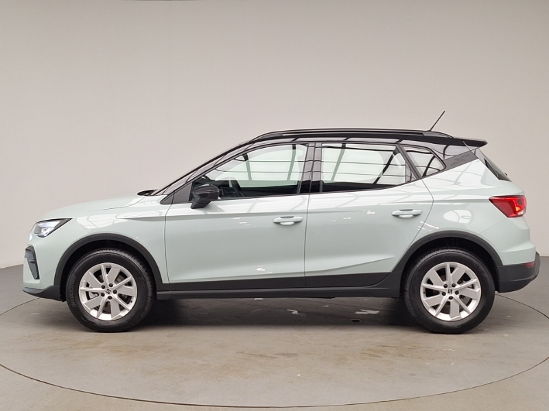 Seat Arona 1.0 Tsi 115 Se Dsg Grey #4