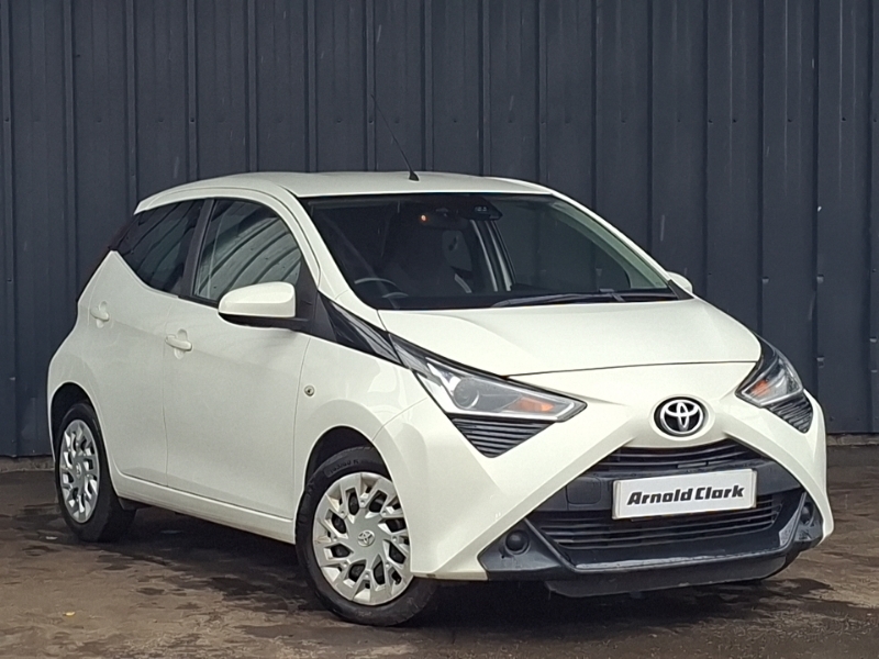 Toyota Aygo 1.0 Vvt-i X-play Tss White