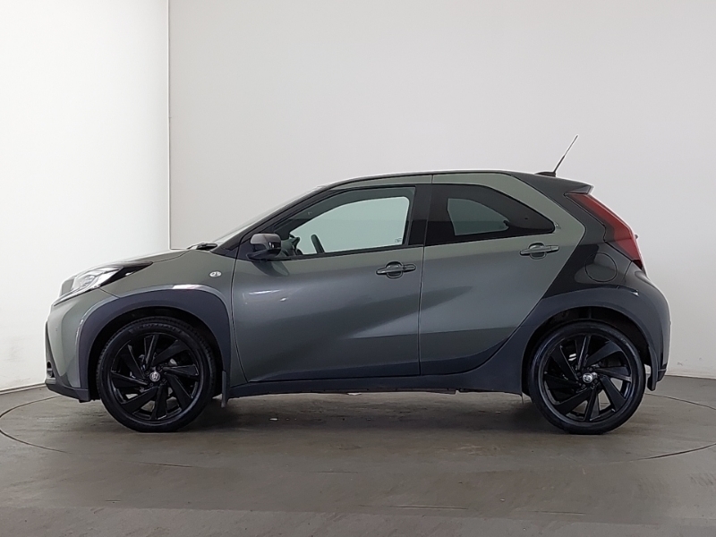 Toyota Aygo X 1.0 Vvt-i Exclusive Green #4