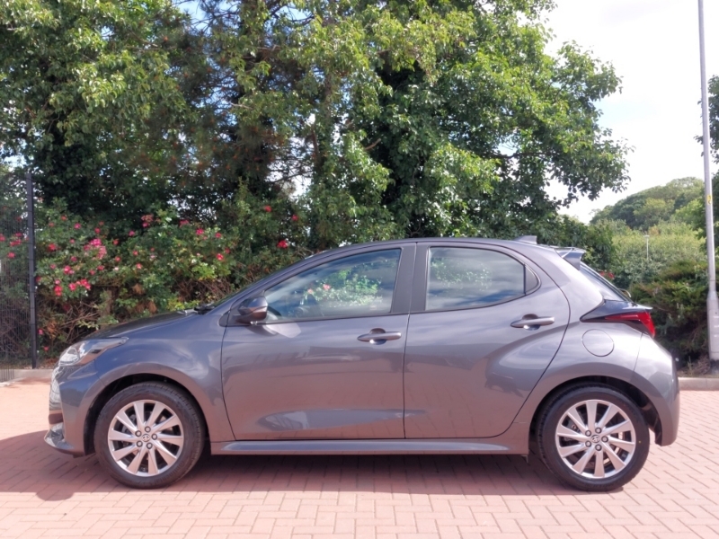 Toyota Yaris 1.5 Hybrid Icon Cvt Grey #4