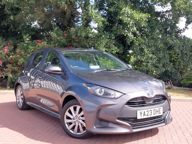 Toyota Yaris 1.5 Hybrid Icon Cvt Grey
