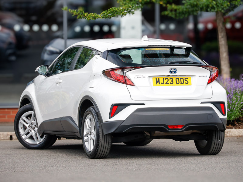 Toyota C-Hr 1.8 Hybrid Icon Cvt White #2