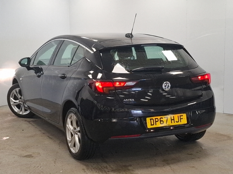 Vauxhall Astra 1.4I 16V Sri Black #2