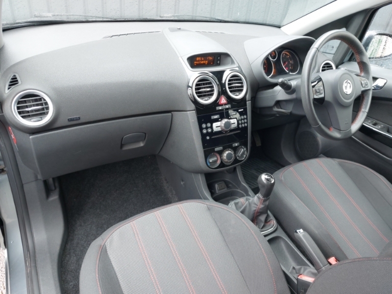 Vauxhall Corsa 1.2 16V Limited Edition Euro 5 Red #17