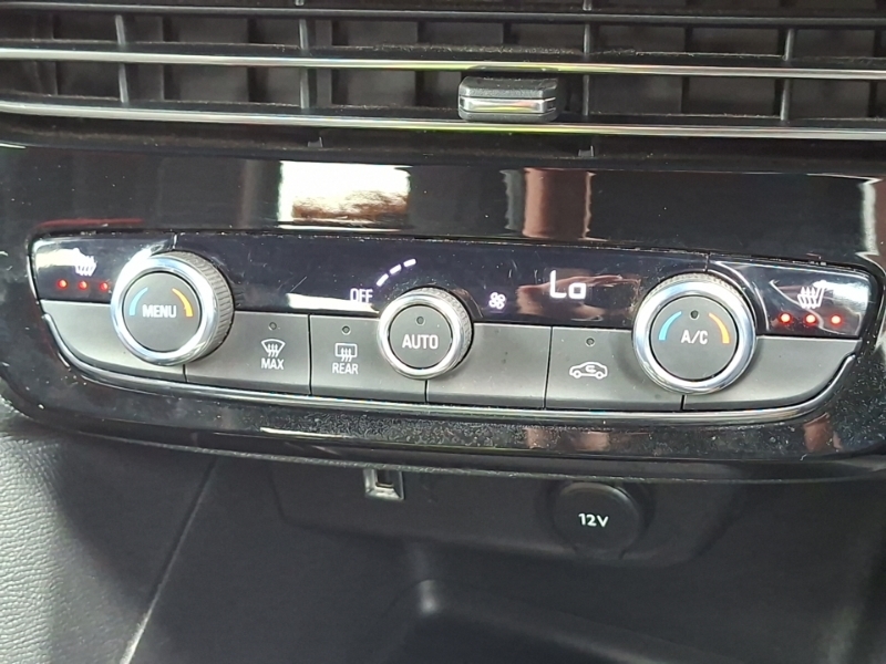 Vauxhall Mokka-e Vauxhall Mokka 50Kwh Sri Premium Suv 5... White #16