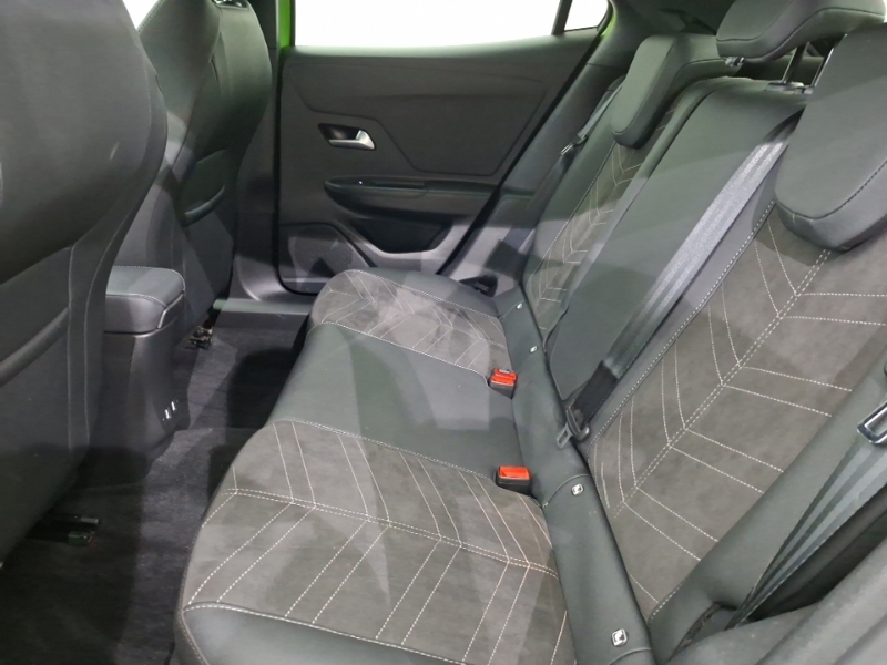 Vauxhall Mokka-e 100Kw Ultimate 50Kwh Green #6