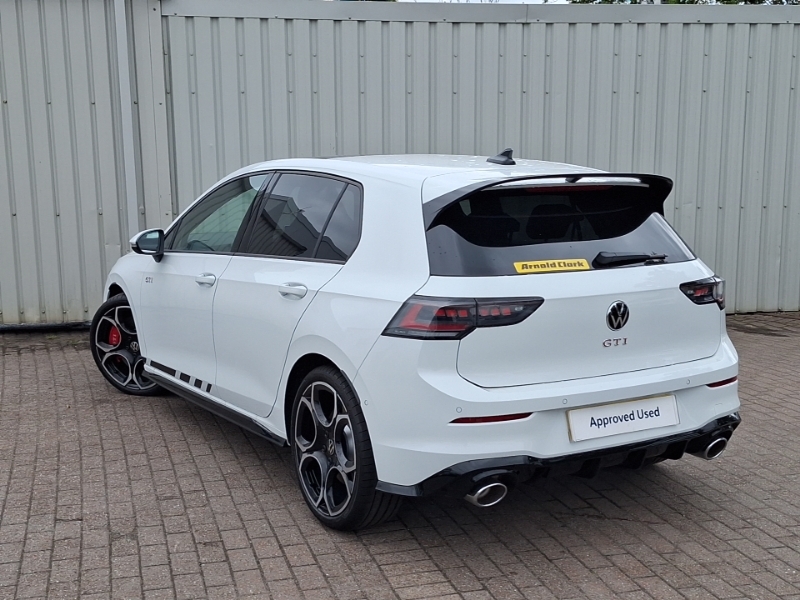 Volkswagen Golf 2.0 Tsi 300 Gti Clubsport Dsg White #2