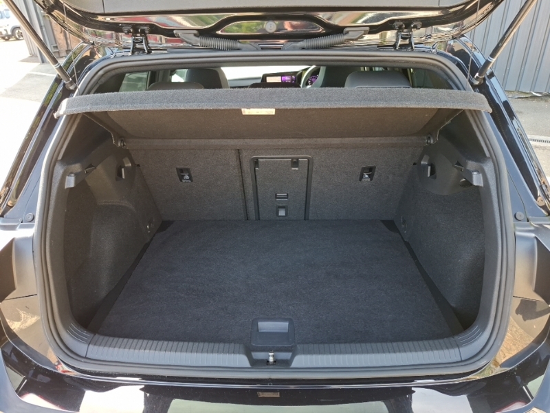 Volkswagen Golf 1.5 Etsi Mhev R-line Hatchback Hybrid D White #18