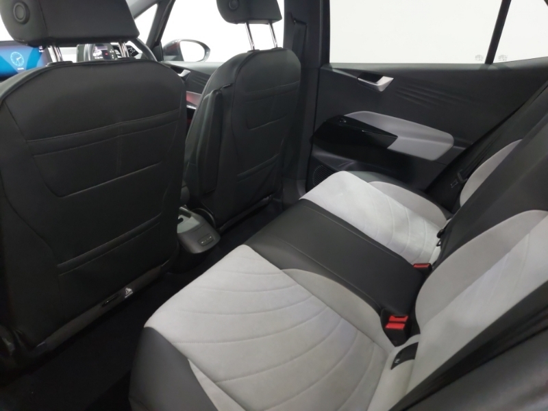 Volkswagen ID.3 150Kw Family Pro Performance 58Kwh Grey #6