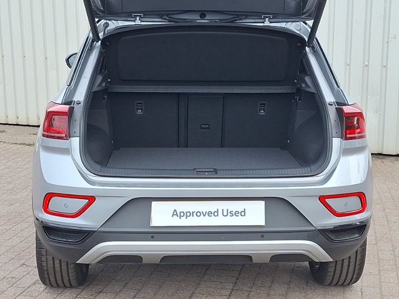 Volkswagen T-Roc 1.5 Tsi R-line Dsg Black #18