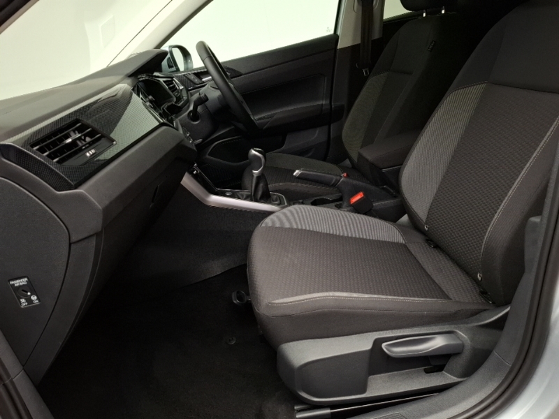 Volkswagen Taigo 1.0 Tsi 115 Match Silver #5