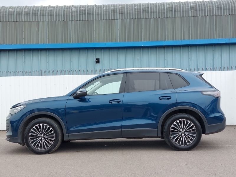 Volkswagen Tiguan 1.5 Etsi 150 Match Dsg Blue #4