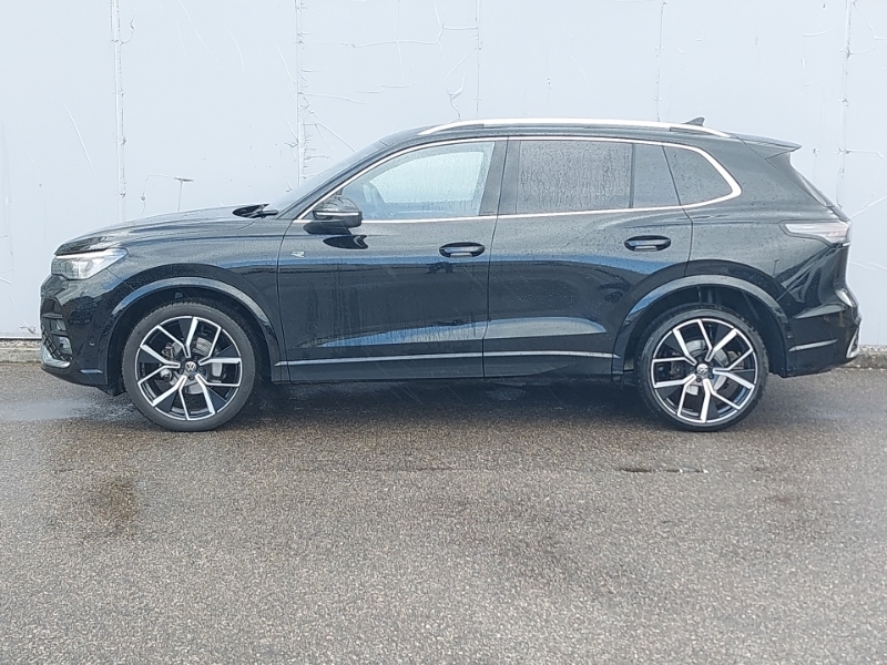 Volkswagen Tiguan 1.5 Etsi 150 R-line Dsg Black #4