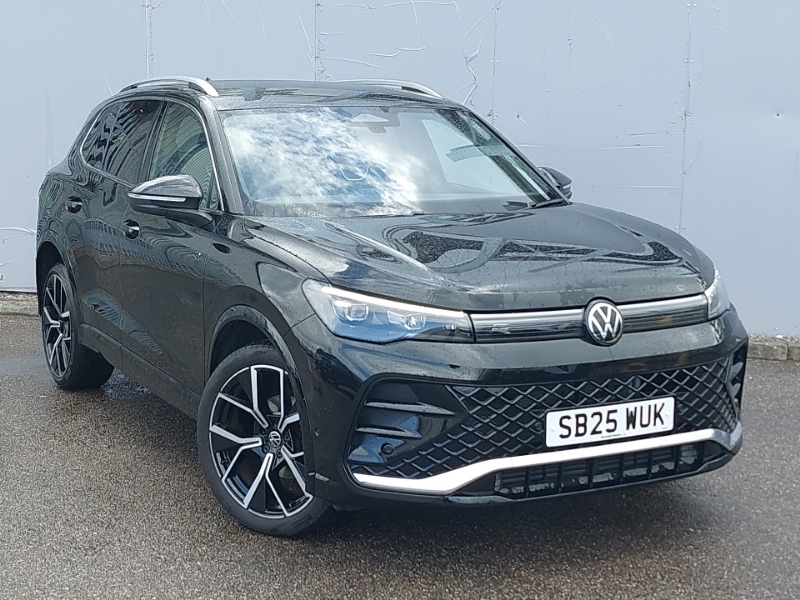 Volkswagen Tiguan 1.5 Etsi 150 R-line Dsg Black