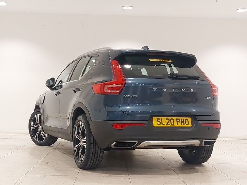 Volvo XC40 1.5 T5 Recharge Phev Inscription Pro Blue #2