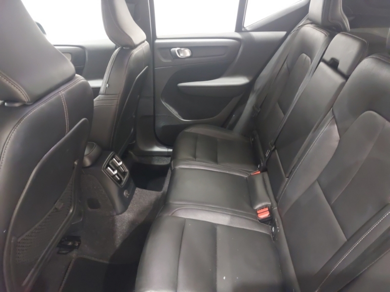 Volvo XC40 1.5 T5 Recharge Phev Inscription Pro Blue #6