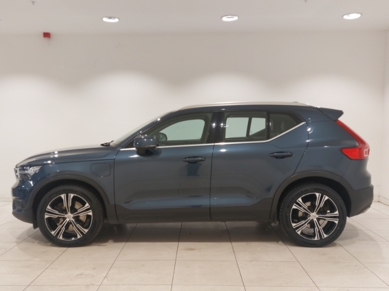 Volvo XC40 1.5 T5 Recharge Phev Inscription Pro Blue #4