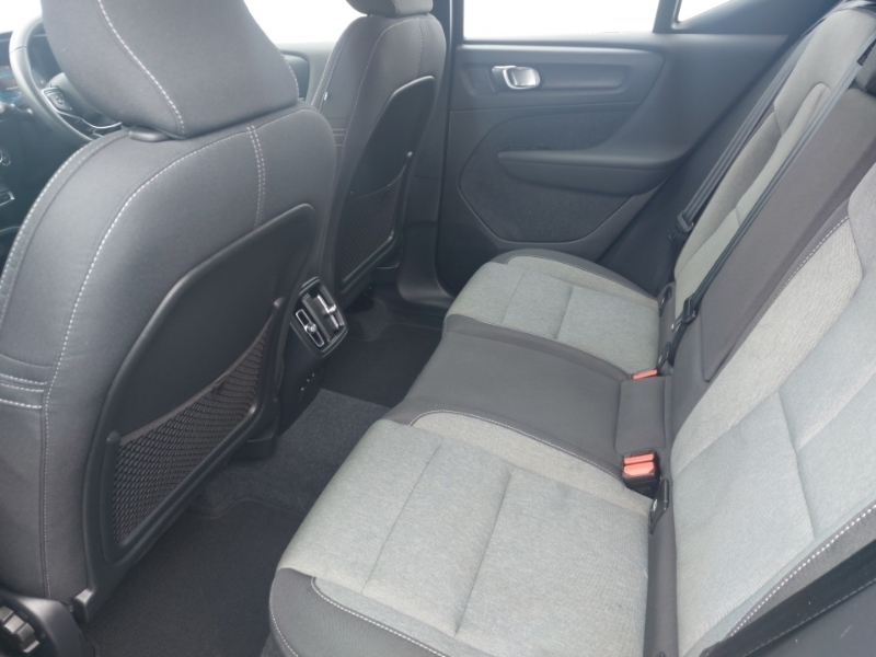 Volvo XC40 2.0 B3p Plus Dark Blue #6