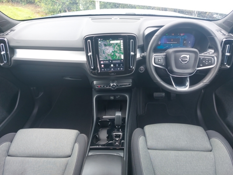 Volvo XC40 2.0 B3p Plus Dark Blue #3