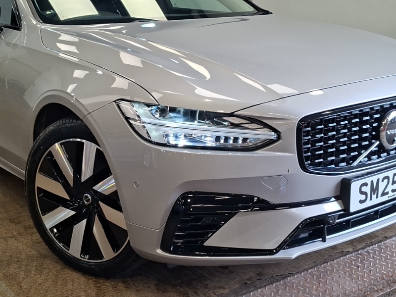 Volvo V90 V90 2.0 T8 455 Phev Ultra Dark Awd Black #19