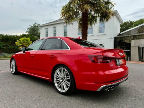 Audi S4 3.0 Tfsi V6 MF68KYR Red #3