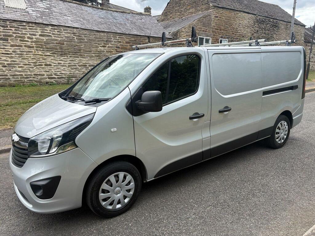 Vauxhall Vivaro 1.6 Cdti 2900 Sportive L2 H1 Euro 6 Silver