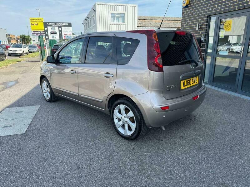Nissan Note 1.6 16V Tekna Beige #5