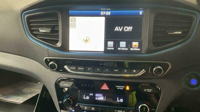 Hyundai Ioniq 1.6 H-gdi Premium Se Grey #5