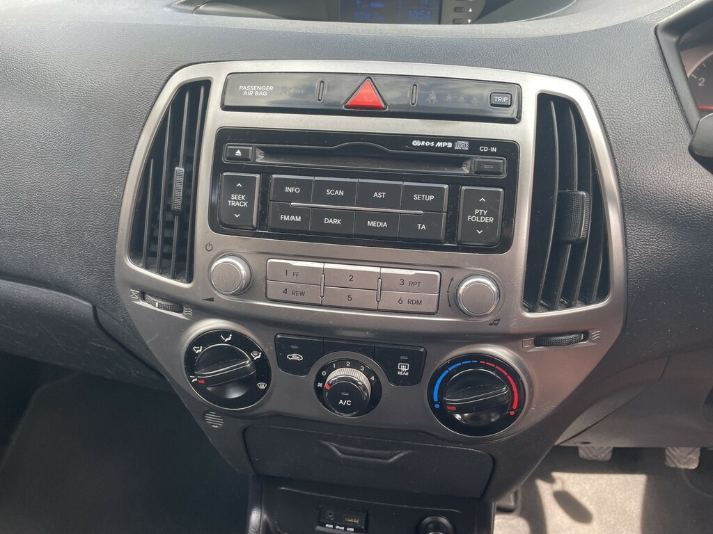 Hyundai I20 1.2 Active Hatchback Euro 5 85 Grey #18