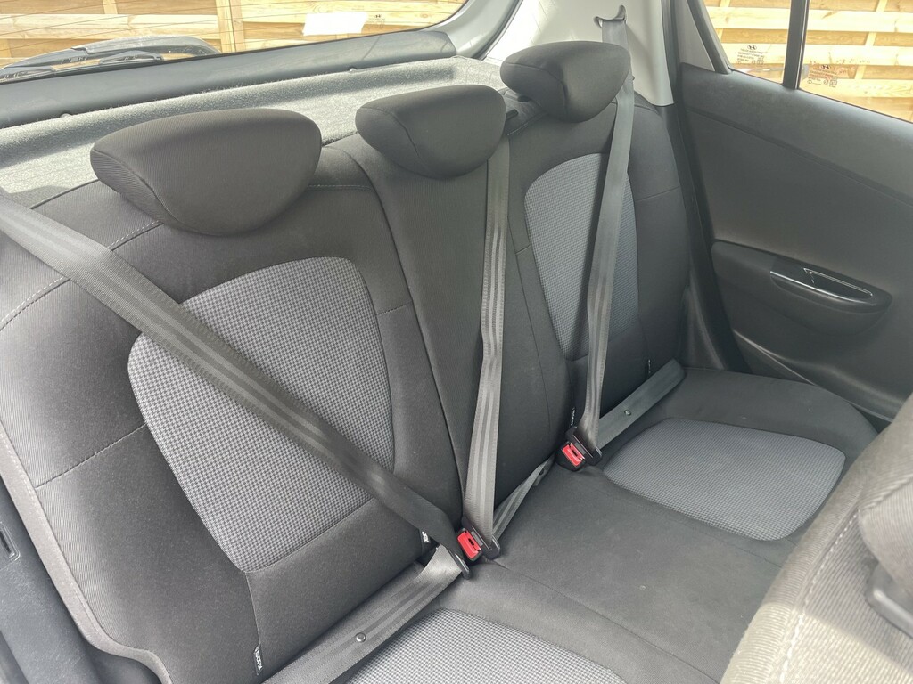 Hyundai I20 1.2 Active Hatchback Euro 5 85 Grey #13