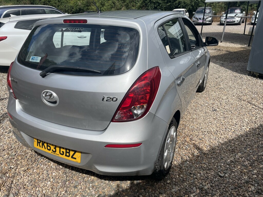 Hyundai I20 1.2 Classic Silver #6