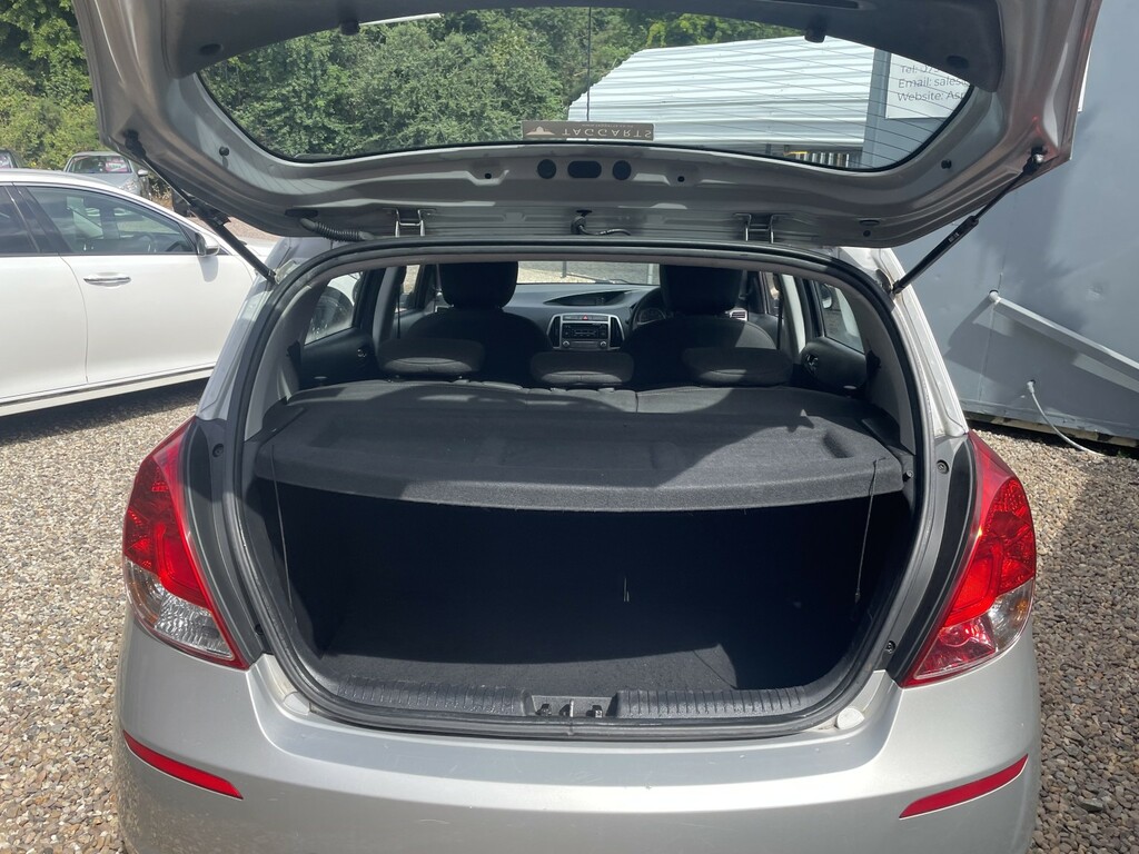 Hyundai I20 1.2 Active Hatchback Euro 5 85 Grey #9